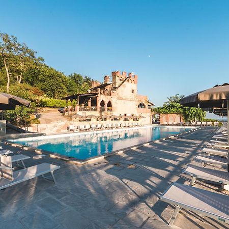 Ippotur Medieval Resort カステルヌオーヴォ・マグラ エクステリア 写真